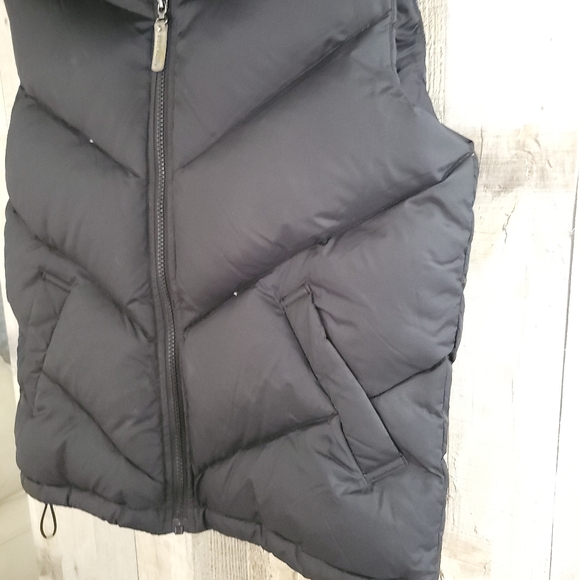 Stave Madden Women's Black Vest Size Medium with Pocket and Hood - Picture 2 of 14